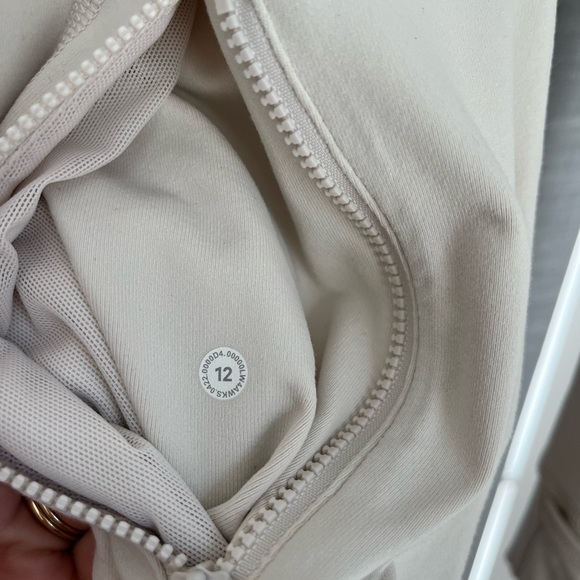 Lululemon Define Jacket - Picture 7 of 7